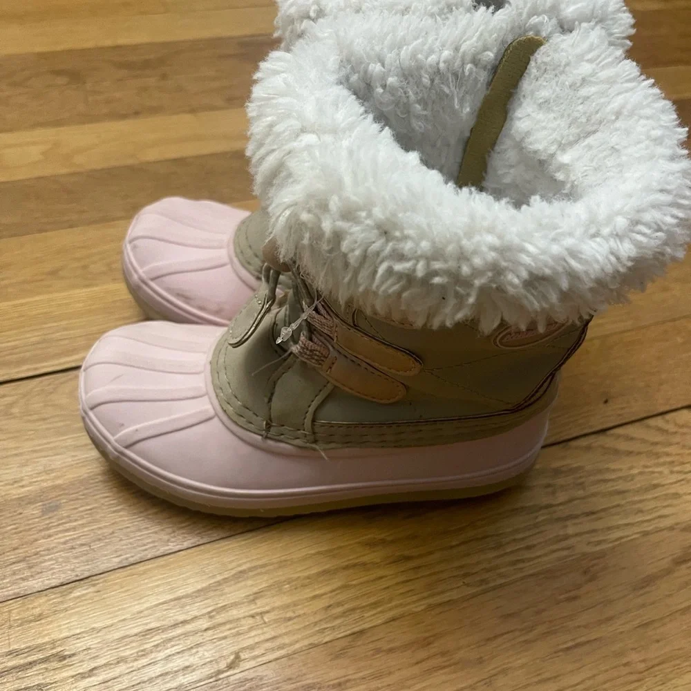 Pink and Tan Winter Boots with Faux Fur - Picture 6 of 8